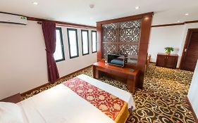 HOANG TRUNG HOTEL - Cô Tô